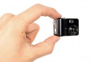 Dünyanın ən kiçik rəqəmsal foto-kamerası