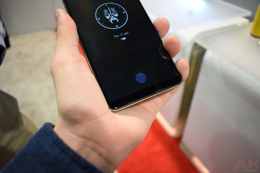 Samsung, ekranda barmaq izi skanına sahib yeni Galaxy P smartfon seriyası üzərində çalışır