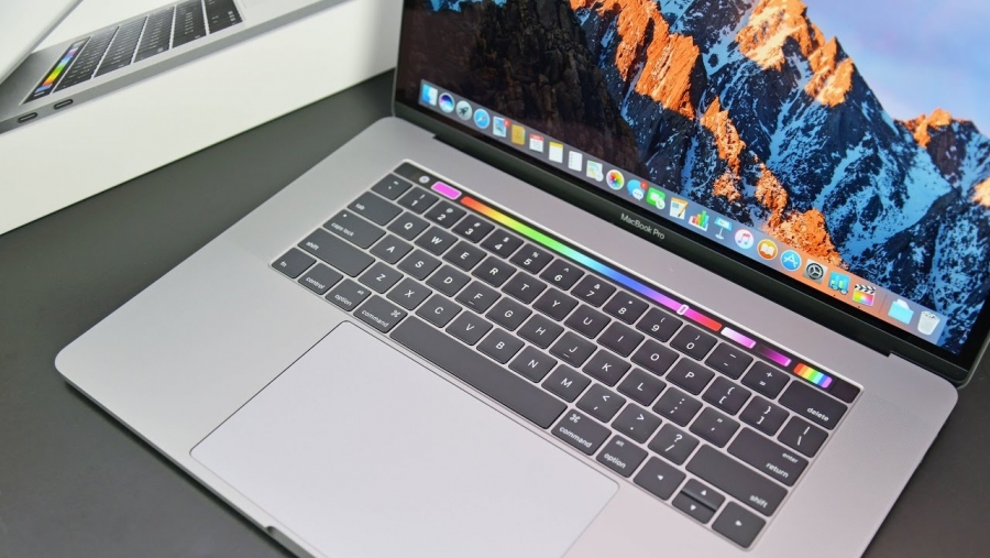 Apple şirkəti yenilənmiş MacBook Pro modellərini təqdim etdi