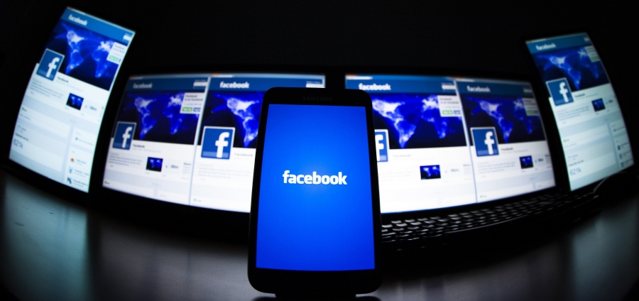 Facebook'dakı texniki xətaya görə 14 milyon istifadəçinin gizli paylaşımları hamı üçün görünən olub