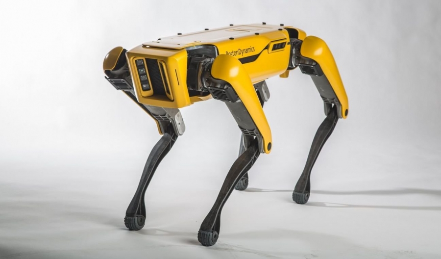 Boston Dynamics şirkəti gələn ildən SpotMini robotunun satışına başlayacaq (VİDEO)